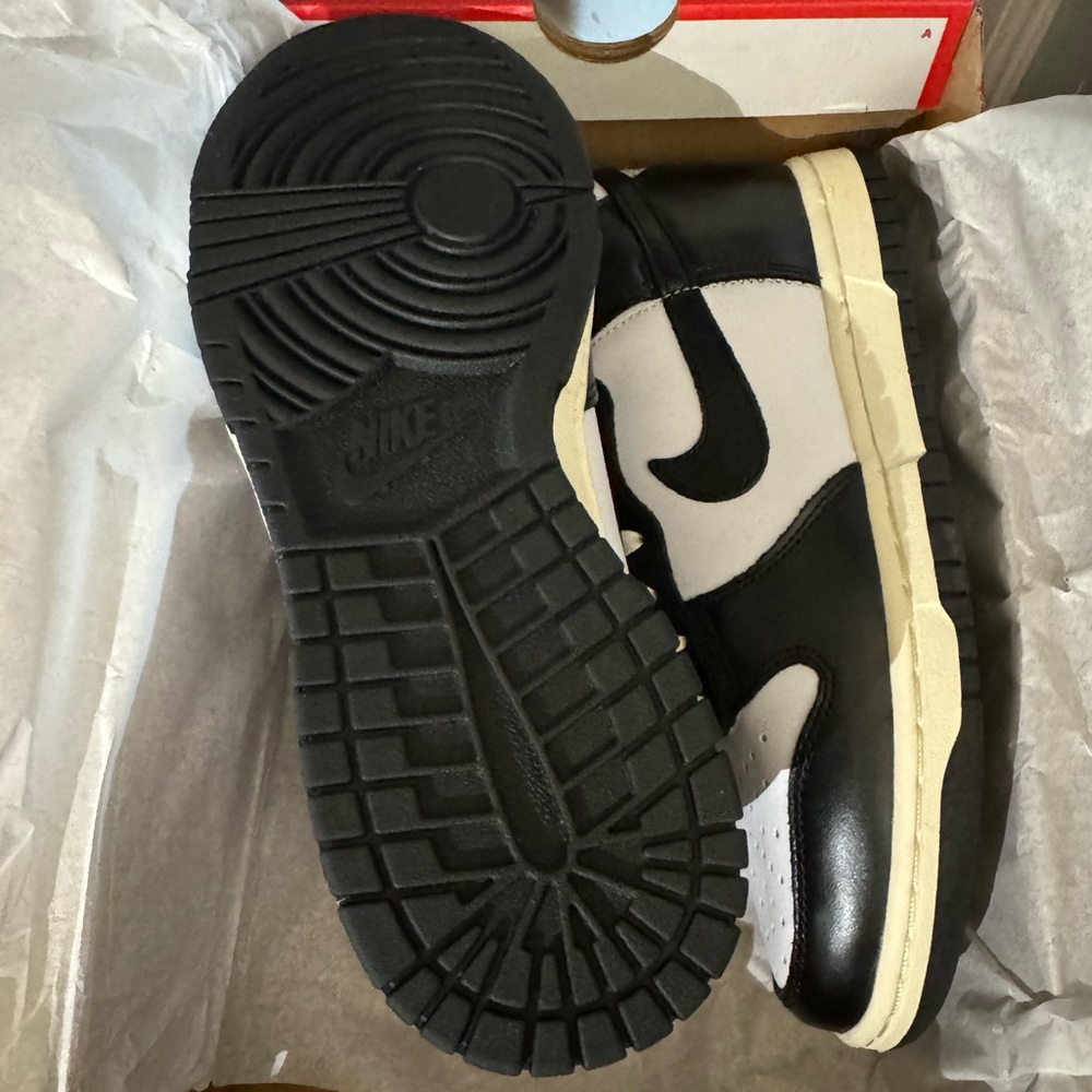 Nike Dunk High Vintage Black - Picture 7 of 7